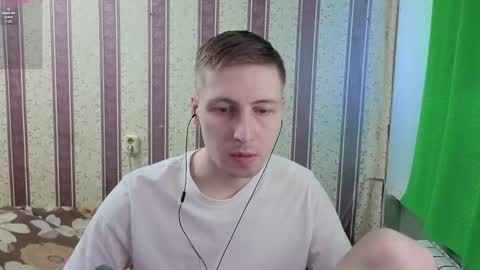 Snapshot of darienlarge chatting on 10, 5, 2026 darienlarge online show from 10, 5, 2026