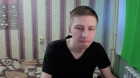 Snapshot of darienlarge chatting on 7, 6, 2026 darienlarge online show from 7, 6, 2026