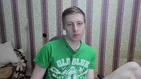 Snapshot of darienlarge chatting on 6, 8, 2026 darienlarge online show from 6, 8, 2026