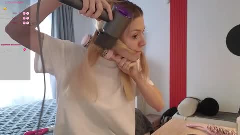 darilboom online show from 4, 12, 2025