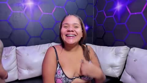 Snapshot of daring_latinavip chatting on 10, 1, 2026 Ara online show from 10, 1, 2026