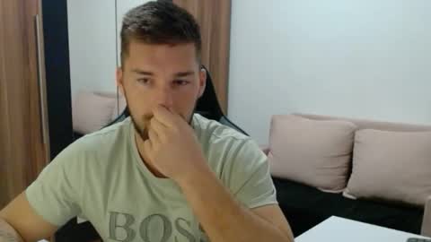 darius_94 online show from 25, 11, 2025