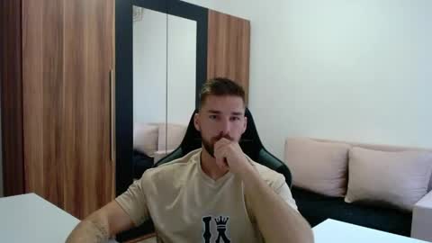 darius_94 online show from 18, 5, 2026