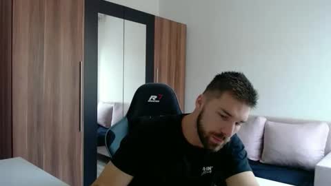 darius_94 online show from 25, 5, 2026
