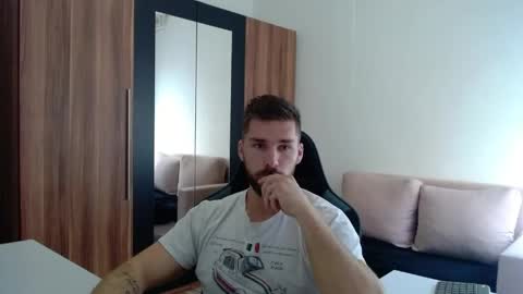 darius_94 online show from 28, 5, 2026