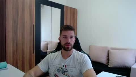 darius_94 online show from 29, 5, 2026