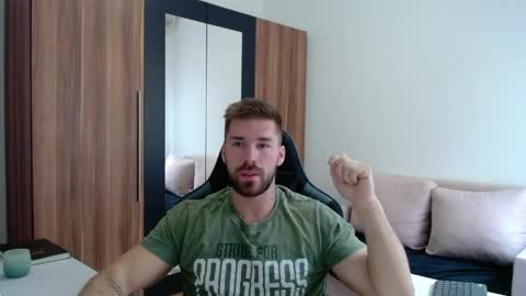 darius_94 online show from 30, 5, 2026