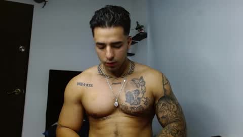 Darius Phoenix  online show from 1, 2, 2026