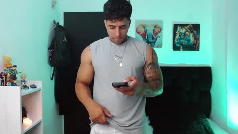 Snapshot of darius_phoenix chatting on 11, 5, 2026 Darius Phoenix online show from 11, 5, 2026