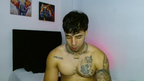 Snapshot of darius_phoenix chatting on 15, 5, 2026 Darius Phoenix online show from 15, 5, 2026