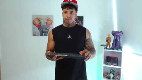 Snapshot of darius_phoenix chatting on 21, 5, 2026 Darius Phoenix online show from 21, 5, 2026