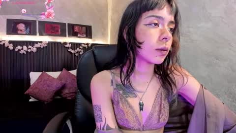 Dark online show from 9, 10, 2025