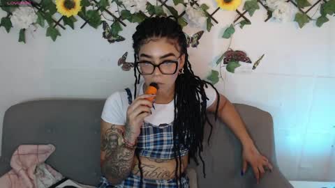 Snapshot of dark_flama chatting on 25, 4, 2026 dark_flama online show from 25, 4, 2026