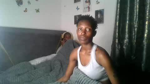 Snapshot of dark_mellanin chatting on 3, 6, 2026 dark_mellanin online show from 3, 6, 2026