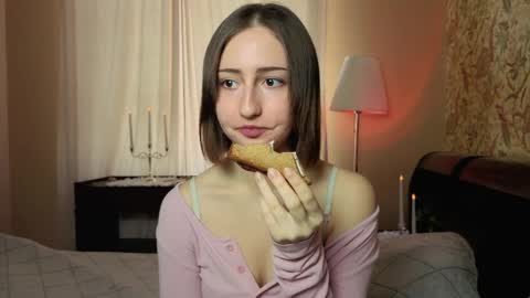 Emily online show from 27, 3, 2026