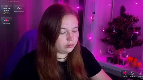 Snapshot of darkcharm1 chatting on 8, 1, 2026 darkcharm1 online show from 8, 1, 2026