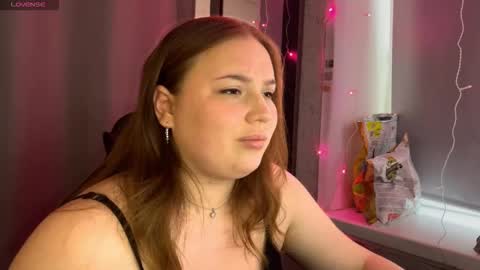 Snapshot of darkcharm1 chatting on 8, 4, 2026 darkcharm1 online show from 8, 4, 2026