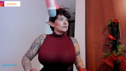 Snapshot of darknes_lilith18 chatting on 25, 12, 2024 darknes_lilith18 online show from 25, 12, 2024