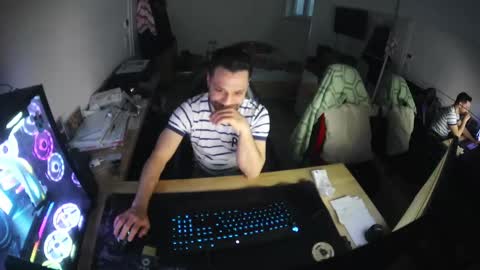 darkschneider_ online show from 23, 2, 2025