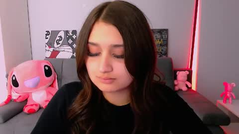 Snapshot of darksidelove_ chatting on 25, 4, 2026 Amelie online show from 25, 4, 2026