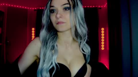 roseredgoddess online show from 18, 4, 2026