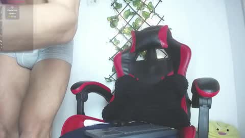 Snapshot of darkviper26 chatting on 11, 5, 2026 darkviper26 online show from 11, 5, 2026