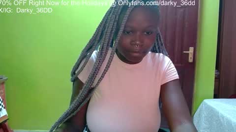 Snapshot of darky_36dd chatting on 14, 2, 2026 exclusive sexual content -- IGTwitterX darky 32dd online show from 14, 2, 2026