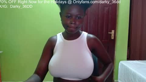 Snapshot of darky_36dd chatting on 26, 2, 2026 exclusive sexual content -- IGTwitterX darky 32dd online show from 26, 2, 2026