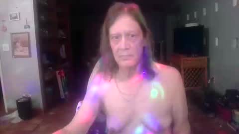 darla_darling1222101 online show from 9, 4, 2026