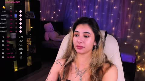 Snapshot of darlabelle chatting on 8, 12, 2024 Belle online show from 8, 12, 2024