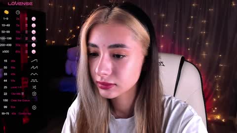 Snapshot of darlabelle chatting on 19, 1, 2025 Belle online show from 19, 1, 2025