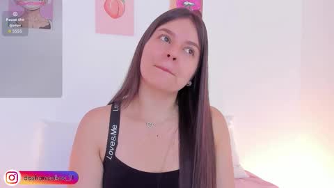 Snapshot of dashanovikov chatting on 15, 1, 2026 Dasha online show from 15, 1, 2026