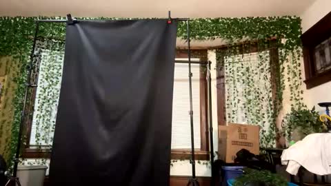 Snapshot of dathroatbunny chatting on 15, 1, 2026 BeyJackson online show from 15, 1, 2026