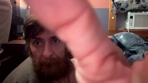 Snapshot of datitude chatting on 16, 3, 2026 datitude online show from 16, 3, 2026