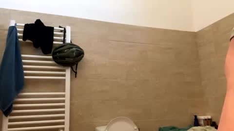 Snapshot of dave1753 chatting on 6, 10, 2025 dave1753 online show from 6, 10, 2025