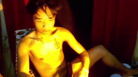 Snapshot of dave_boyyy chatting on 28, 11, 2025 dave_boyyy online show from 28, 11, 2025