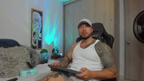 DAVE MAX online show from 3, 1, 2025