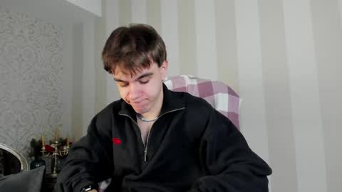 Snapshot of davebevy chatting on 12, 4, 2026 Dave online show from 12, 4, 2026