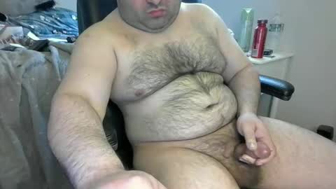 Snapshot of daveishorny1988 chatting on 28, 4, 2026 daveishorny1988 online show from 28, 4, 2026