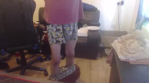 dave online show from 23, 10, 2025