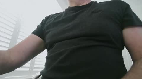 Snapshot of davesu12345 chatting on 23, 3, 2026 davesu12345 online show from 23, 3, 2026