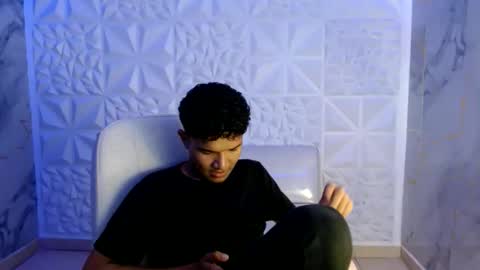 Snapshot of davexxx_ chatting on 11, 6, 2026 Dave online show from 11, 6, 2026
