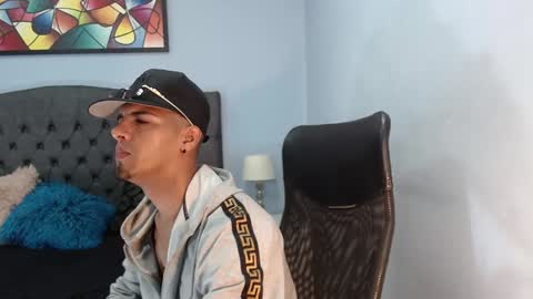 Snapshot of david_bandercock chatting on 8, 12, 2024 david_bandercock online show from 8, 12, 2024