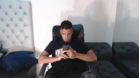 Snapshot of david_bandercock chatting on 11, 1, 2025 david_bandercock online show from 11, 1, 2025