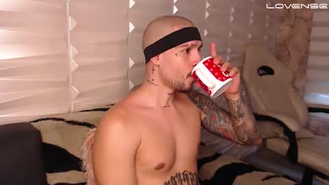 David col11 online show from 3, 11, 2025