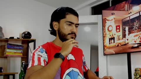 Hey im David that loves to explore and speak their fantasies. Very open talktative and nice. Feel free to chat with me online show from 14, 12, 2024