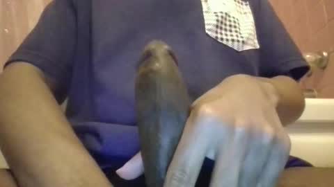 Snapshot of davidbigdick24 chatting on 4, 5, 2026 David online show from 4, 5, 2026