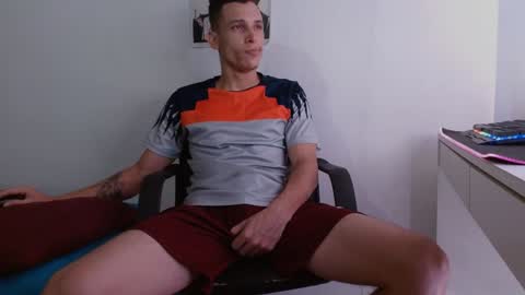 davidsalazar33 online show from 8, 1, 2025