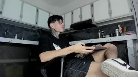 Snapshot of daviid_huge chatting on 21, 2, 2026 daviid_huge online show from 21, 2, 2026