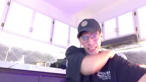 Snapshot of daviid_huge chatting on 25, 2, 2026 daviid_huge online show from 25, 2, 2026